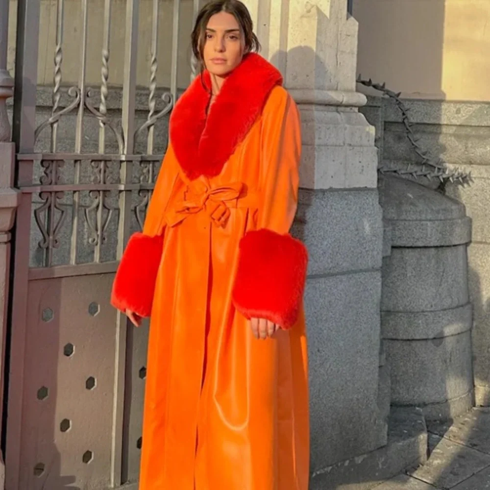 Elarmario De Madrid Stylish Orange and Red Women's Coat - Picture 5 of 8